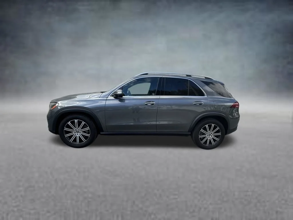 Used 2025  Mercedes-Benz GLE 450e image 4
