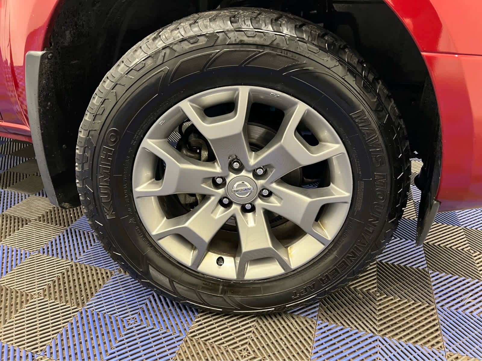 Used 2021 Cayenne Red Metallic Nissan SV image 4