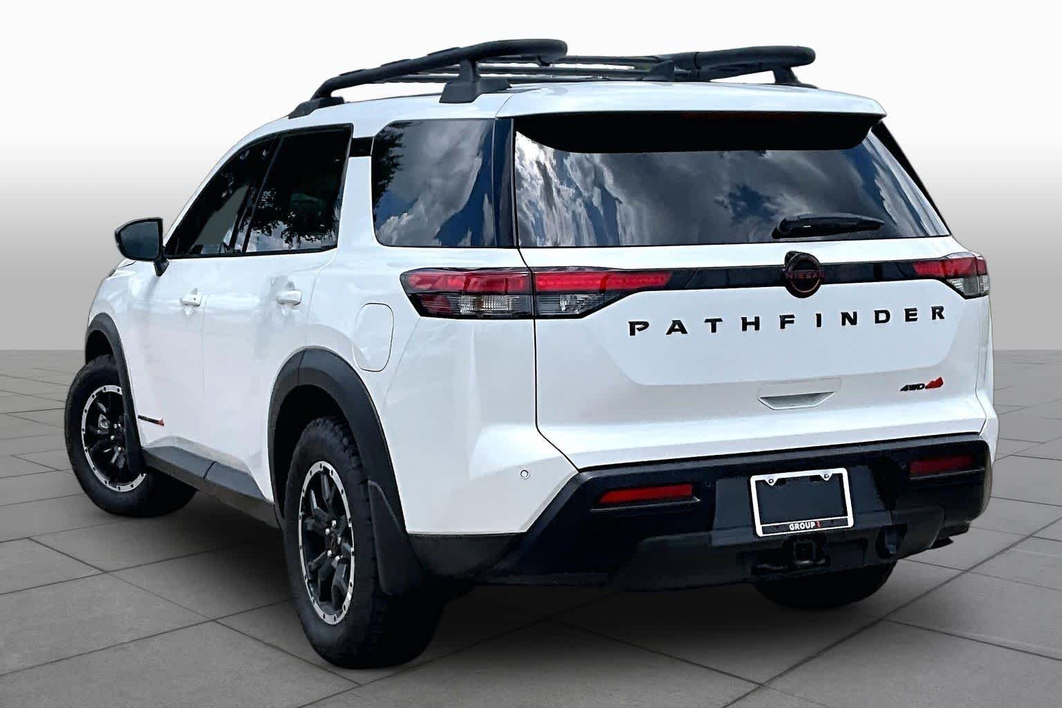 New 2026 Everest White Pearl Tricoat Nissan Rock Creek image 7