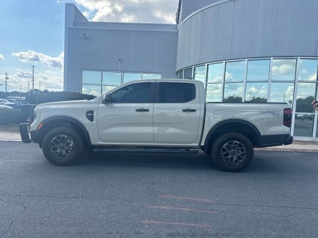 Used 2025 Beige Ford XLT image 11