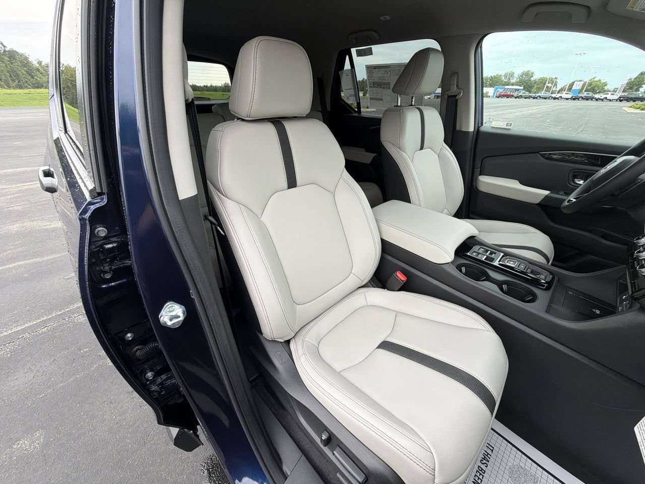 New 2026 Obsidian Blue Pearl Honda RTL AWD image 26