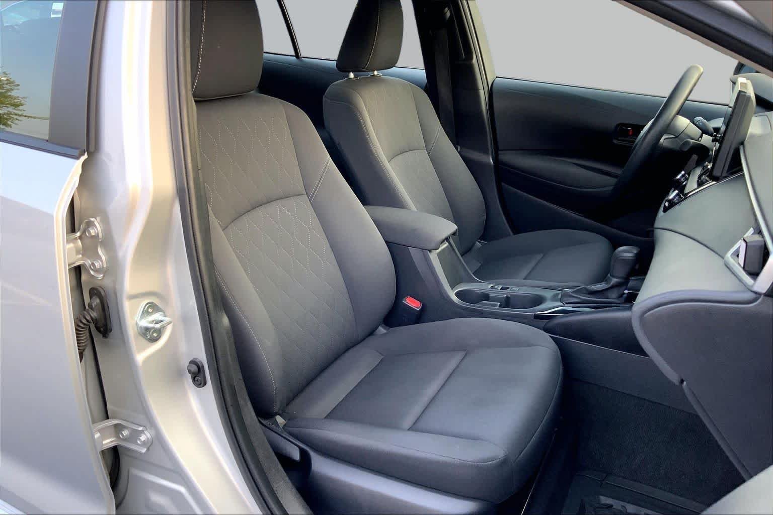 Used 2024 Classic Silver Metallic Toyota LE image 9