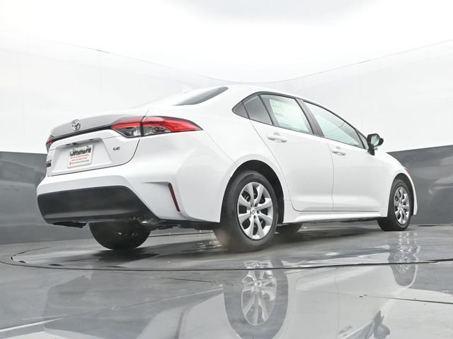 New 2026 Ice Cap Toyota LE image 24