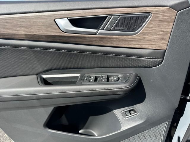 New 2026 Pure Gray Volkswagen 2.0T SEL Premium R-Line image 24
