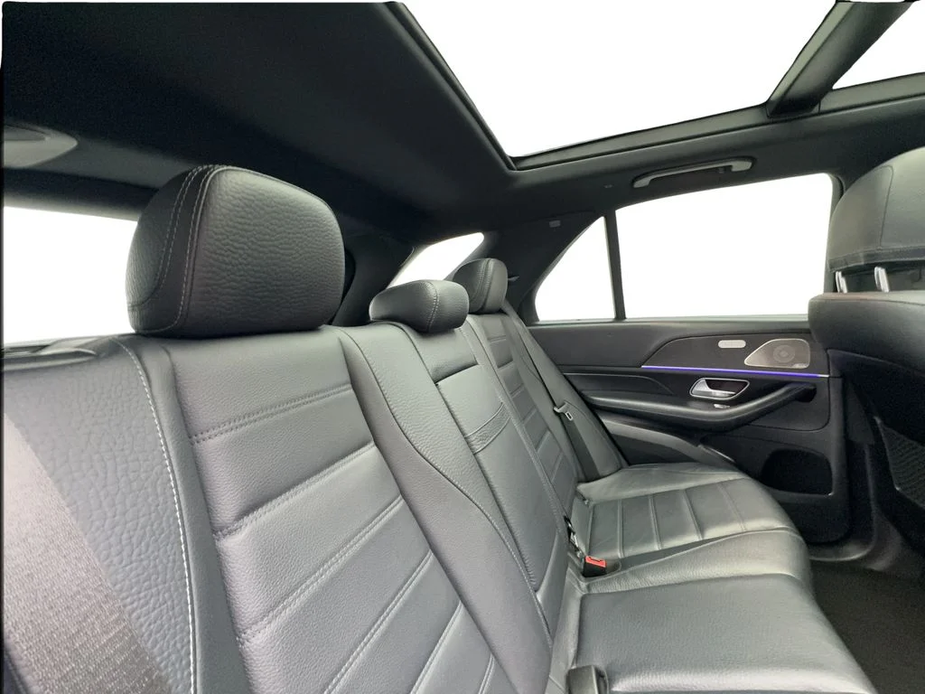 Used 2022 Black Mercedes-Benz GLE 350 image 27