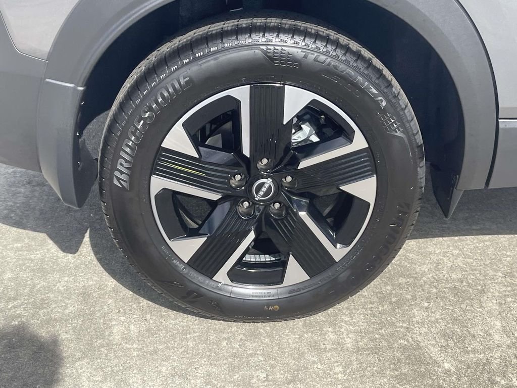New 2026 Gray Nissan SV image 7