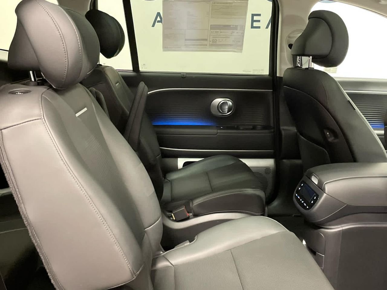 2026 Hyundai IONIQ 9 Performance Limited - Photo 43