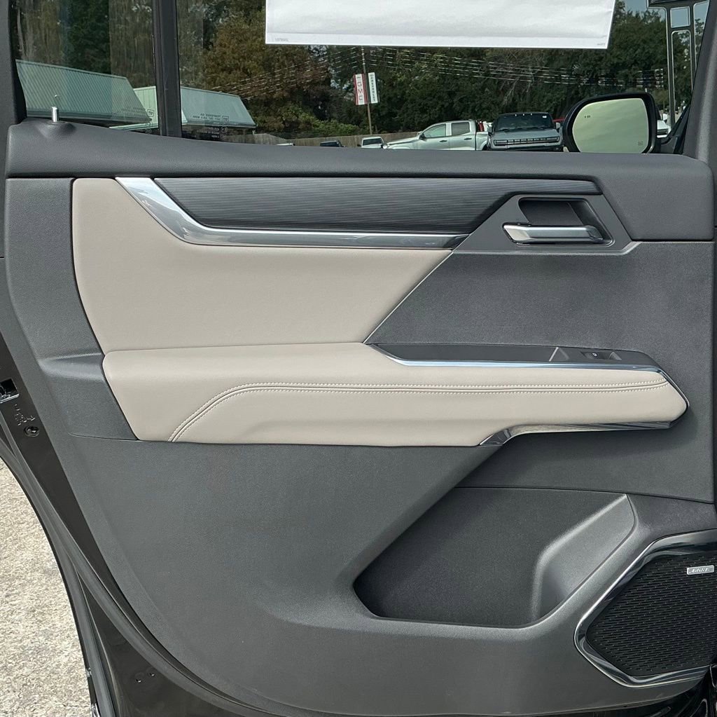 New 2026 Ebony Twilight Metallic GMC Elevation image 22