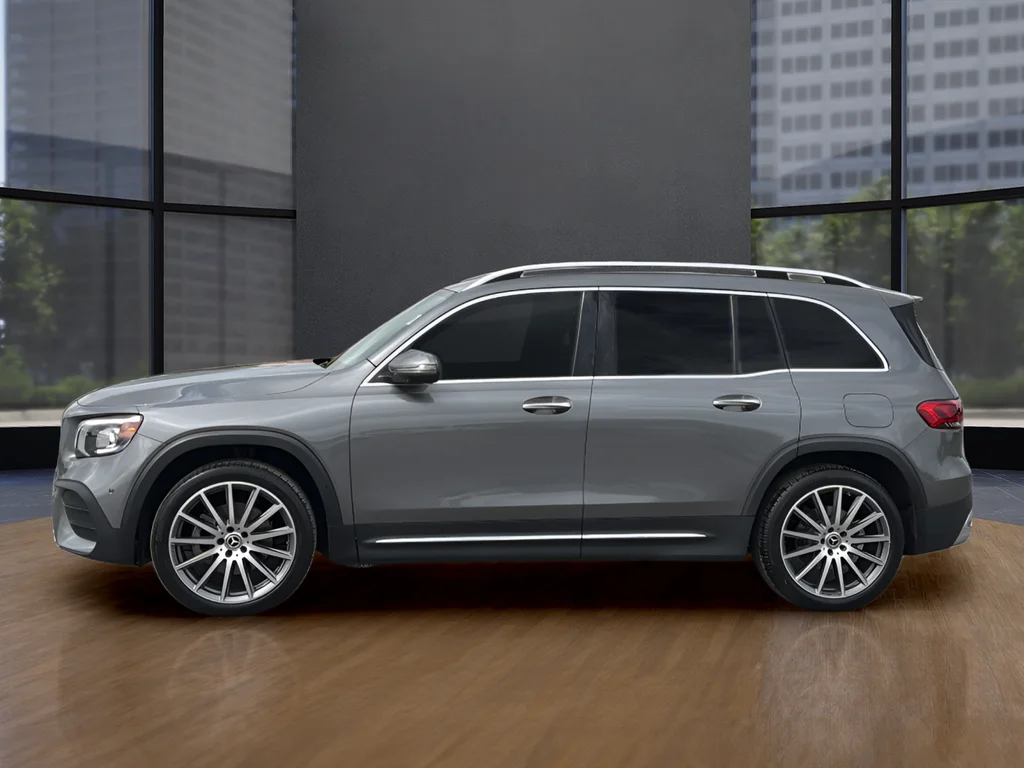 Used 2023  Mercedes-Benz GLB 250 image 13