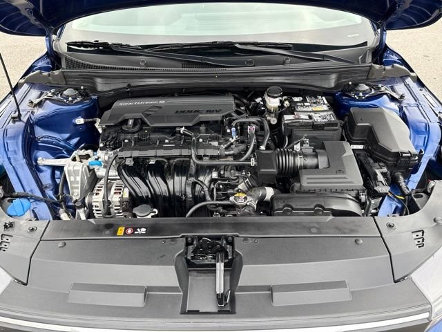 Used 2026 Deep Sea Blue Kia LXS image 33
