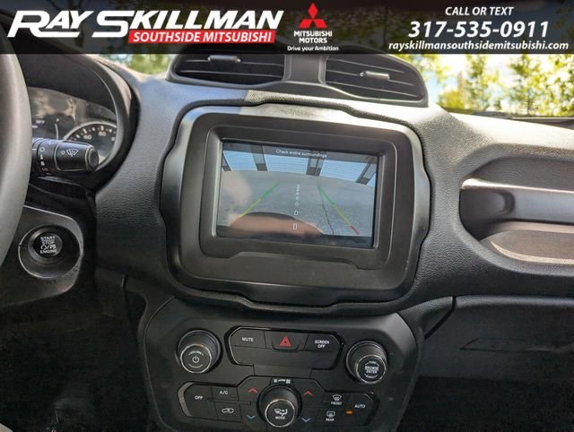 Used 2018 Black Jeep Latitude image 27