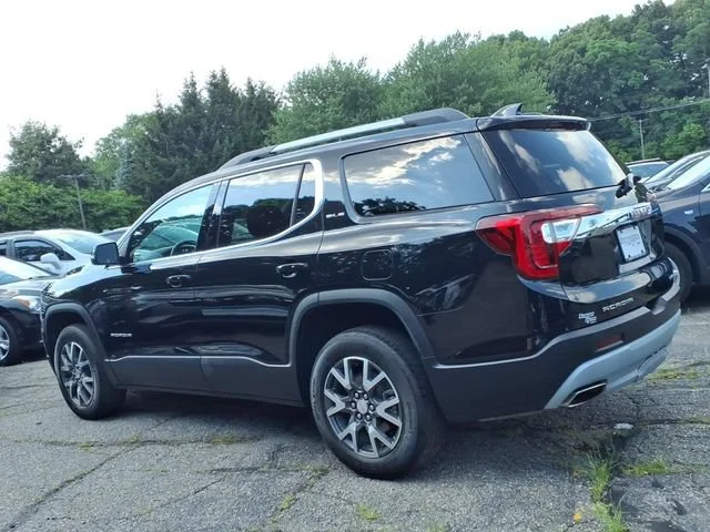2023 GMC Acadia SLE - Photo 4