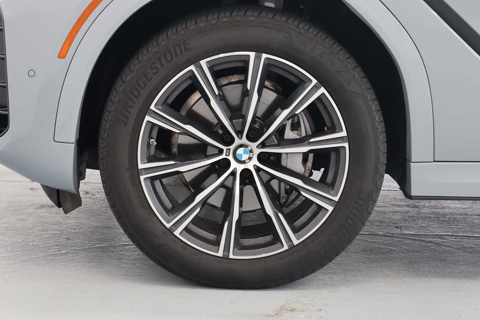 Certified Used 2025 Brooklyn Grey Metallic BMW xDrive40i image 11