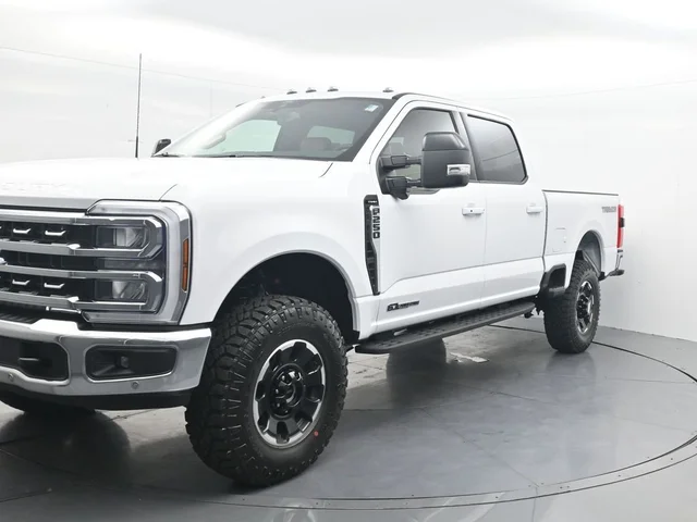 2026 Ford Super Duty F-250® Lariat®