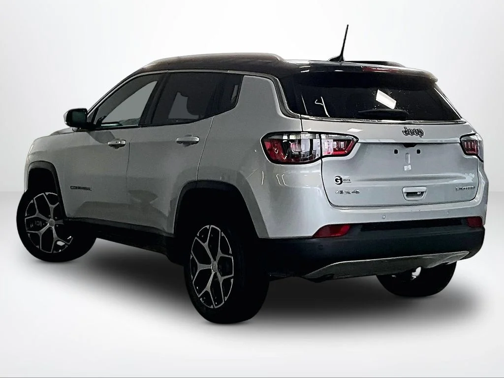 Used 2024 Silver Jeep Limited image 13