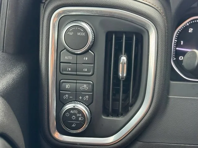 Certified Used 2023 Summit White GMC AT4 image 41