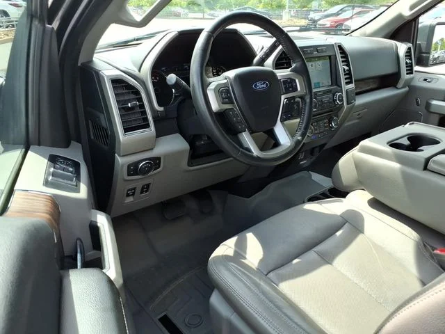 Used 2018 Gray Ford Lariat image 20