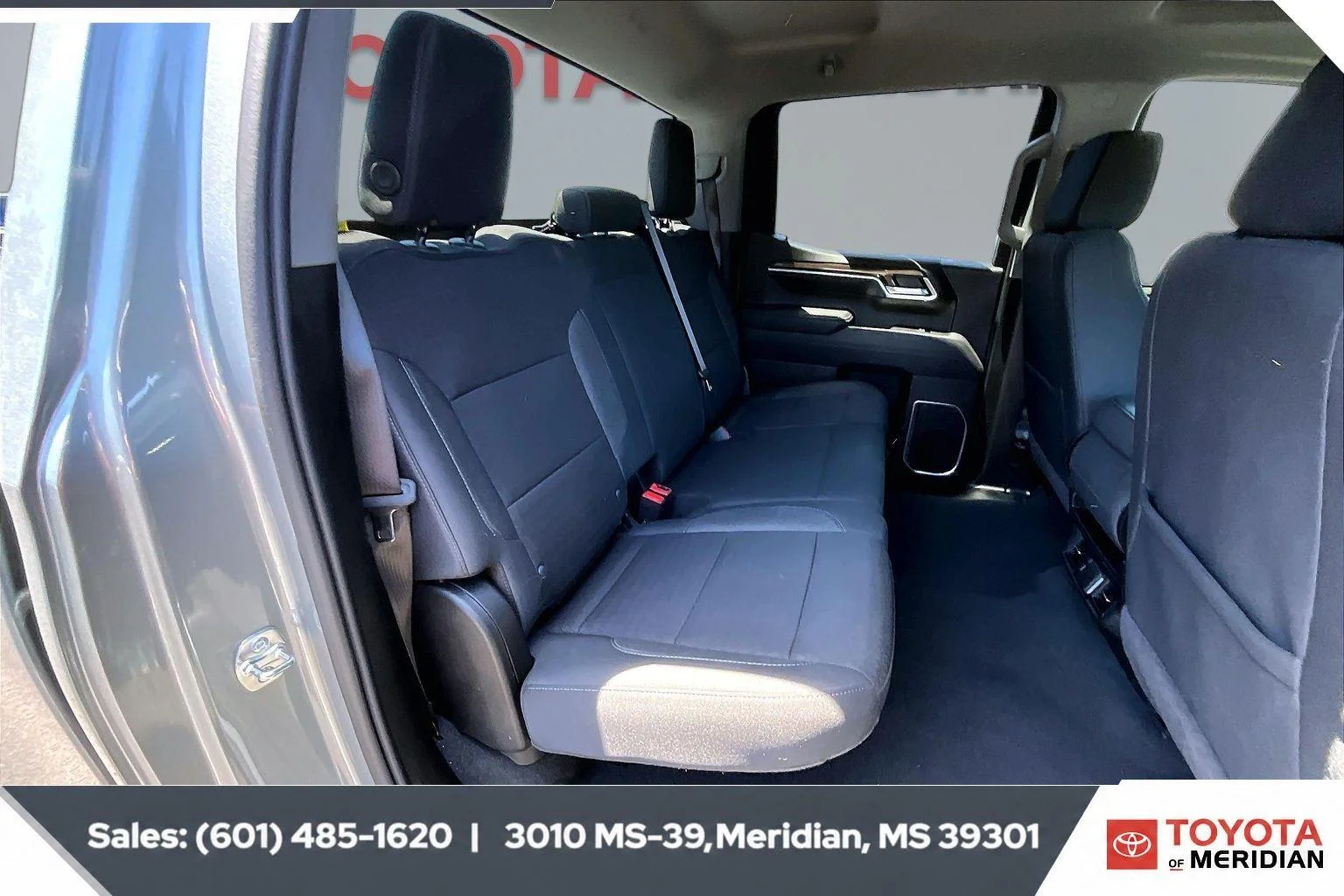 Used 2026 Sterling Gray Metallic Chevrolet LT image 20