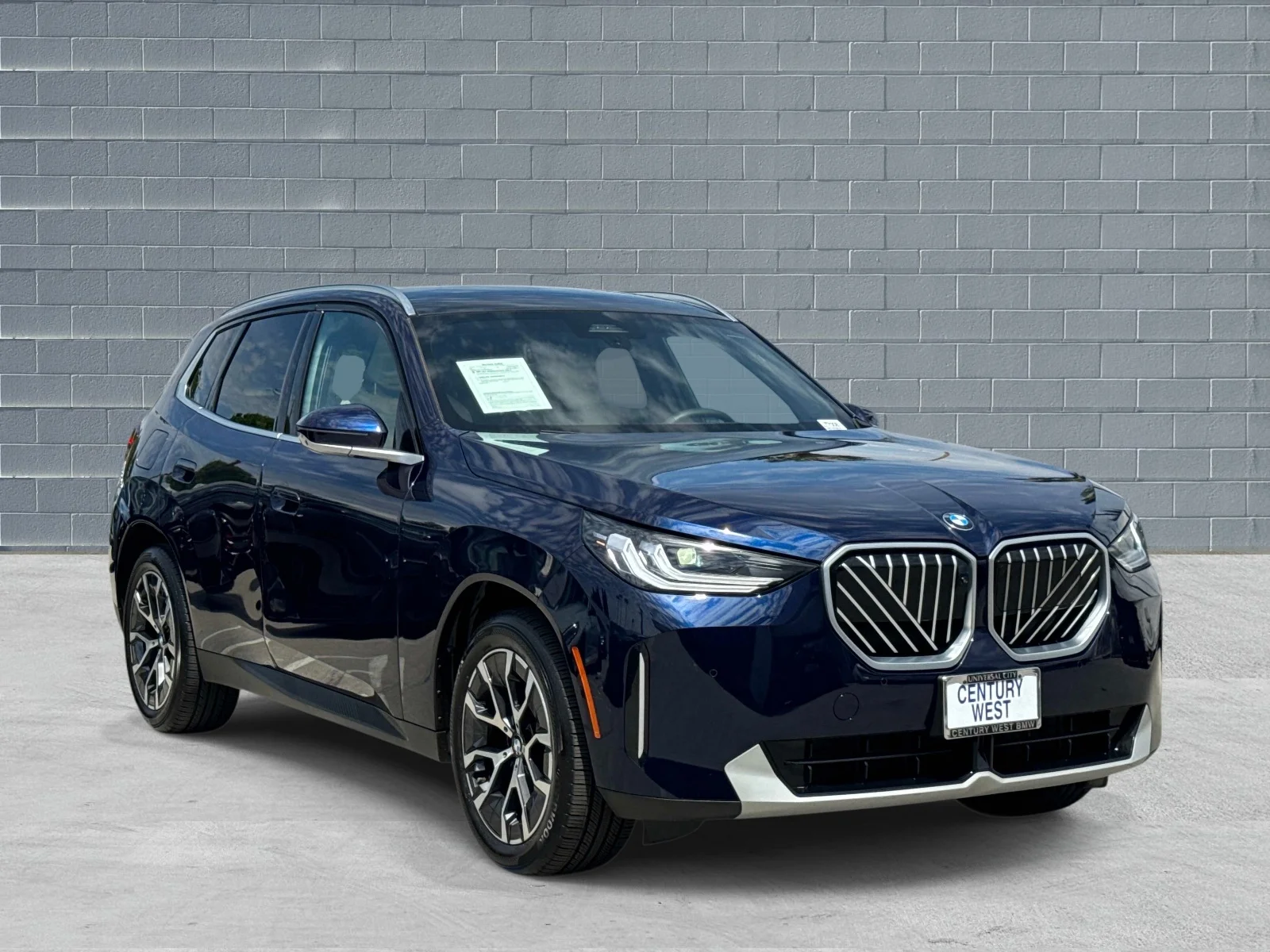 2025 BMW X3 30