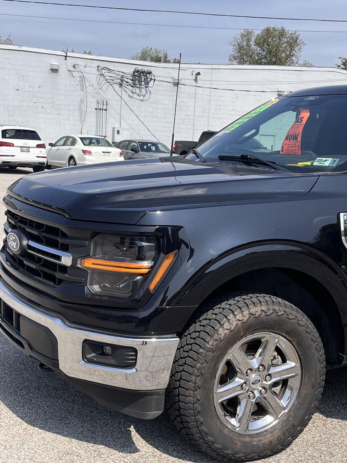 Used 2025 Agate Black Ford XLT image 4