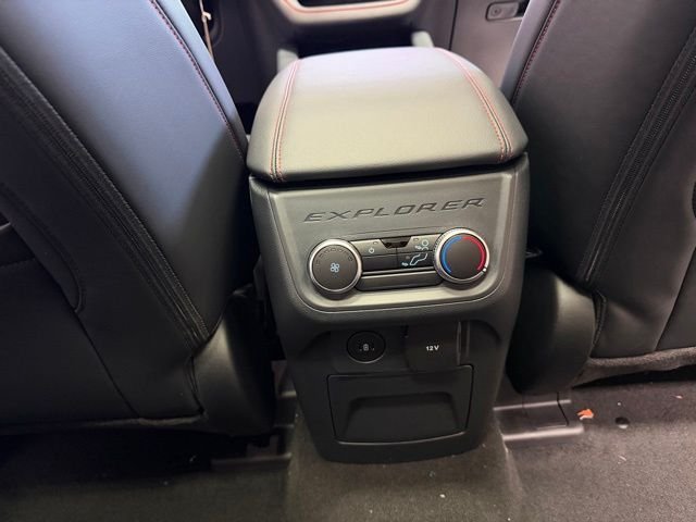 New 2026 Carbonized Gray Metallic Ford ST-Line image 35