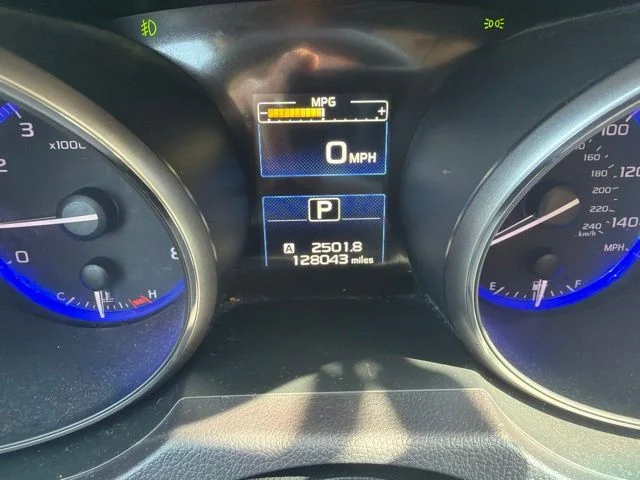 Used 2015 Blue Subaru 2.5i image 18