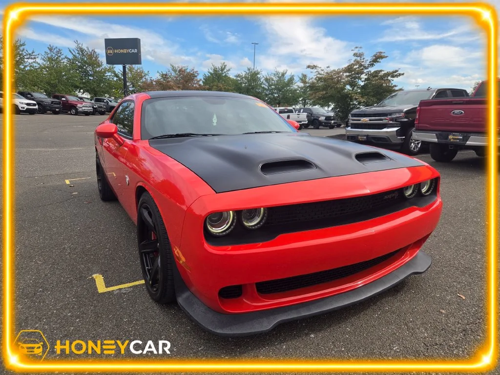 Used 2019 Orange Dodge SRT Hellcat image 1