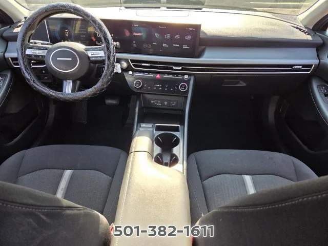 Used 2024 Black Hyundai SEL image 12