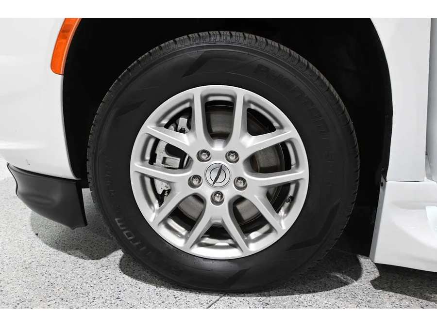 Used 2024 WHITE Chrysler Touring L Mobility Handicap Van image 12