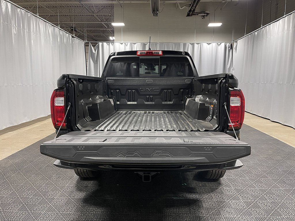 2026 GMC Canyon AT4 - Photo 9