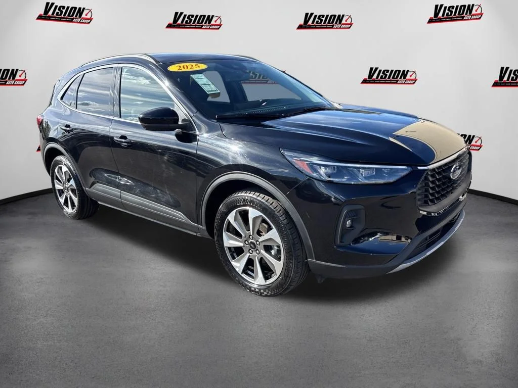 Used 2025 Black Ford Platinum image 7