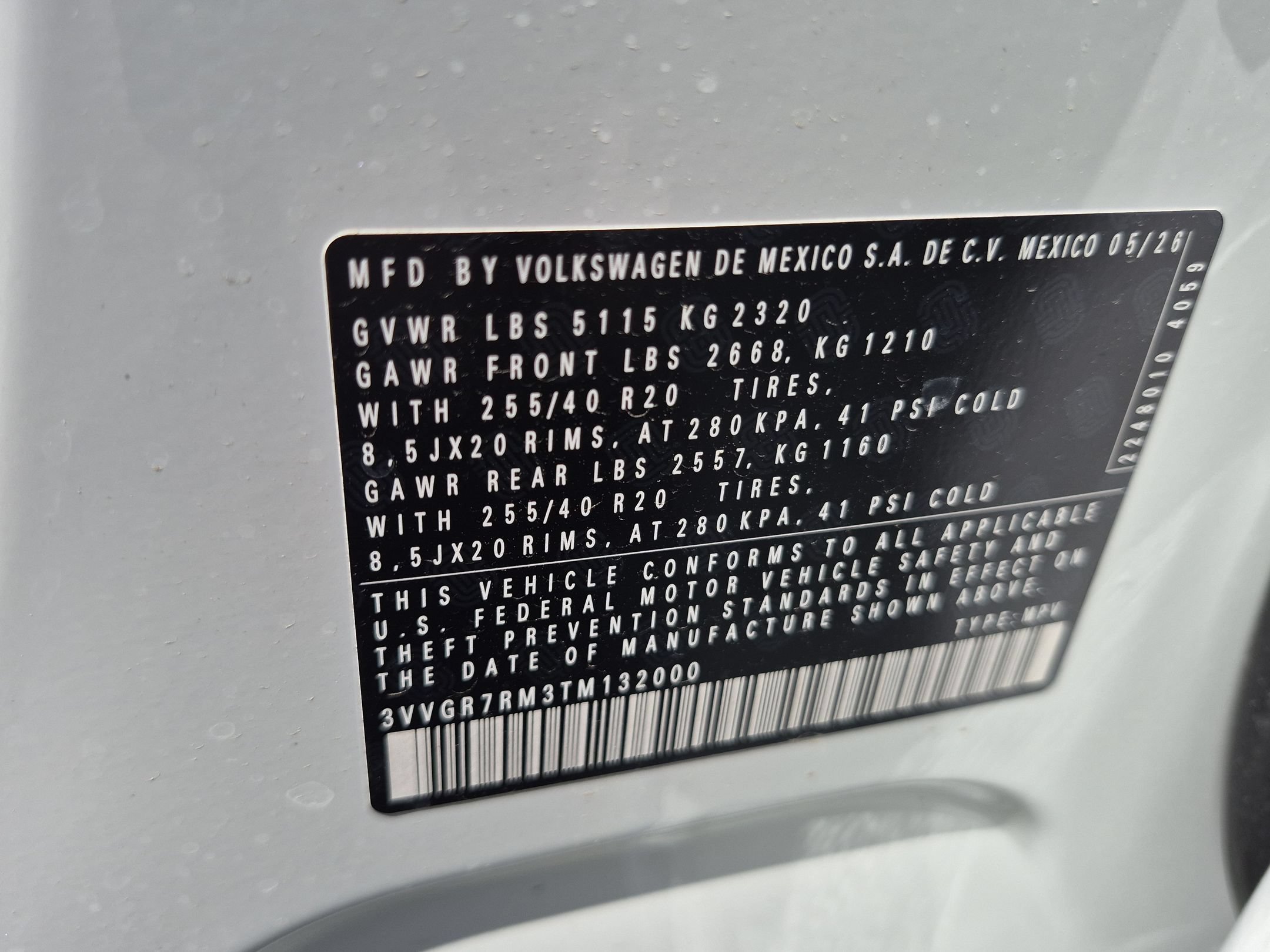 New 2026 Opal White w/Deep Black Roof Volkswagen SE R-Line Black image 16