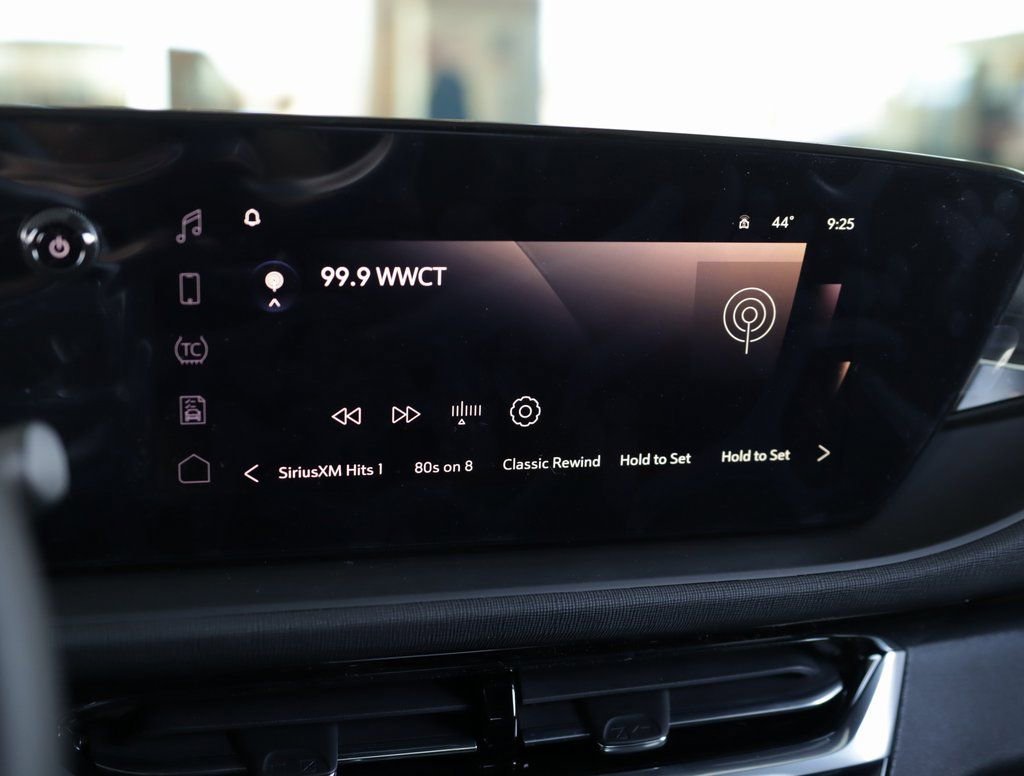 2026 Buick Envista Sport Touring - Photo 12