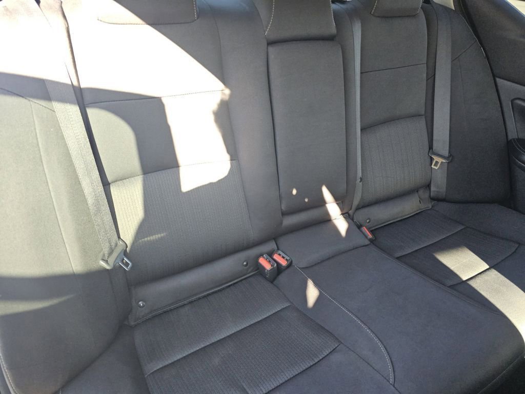 Used 2022 Gun Metallic Nissan 2.5 SV image 26