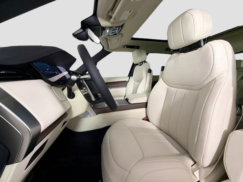 New 2026 Santorini Black Land Rover SE image 22
