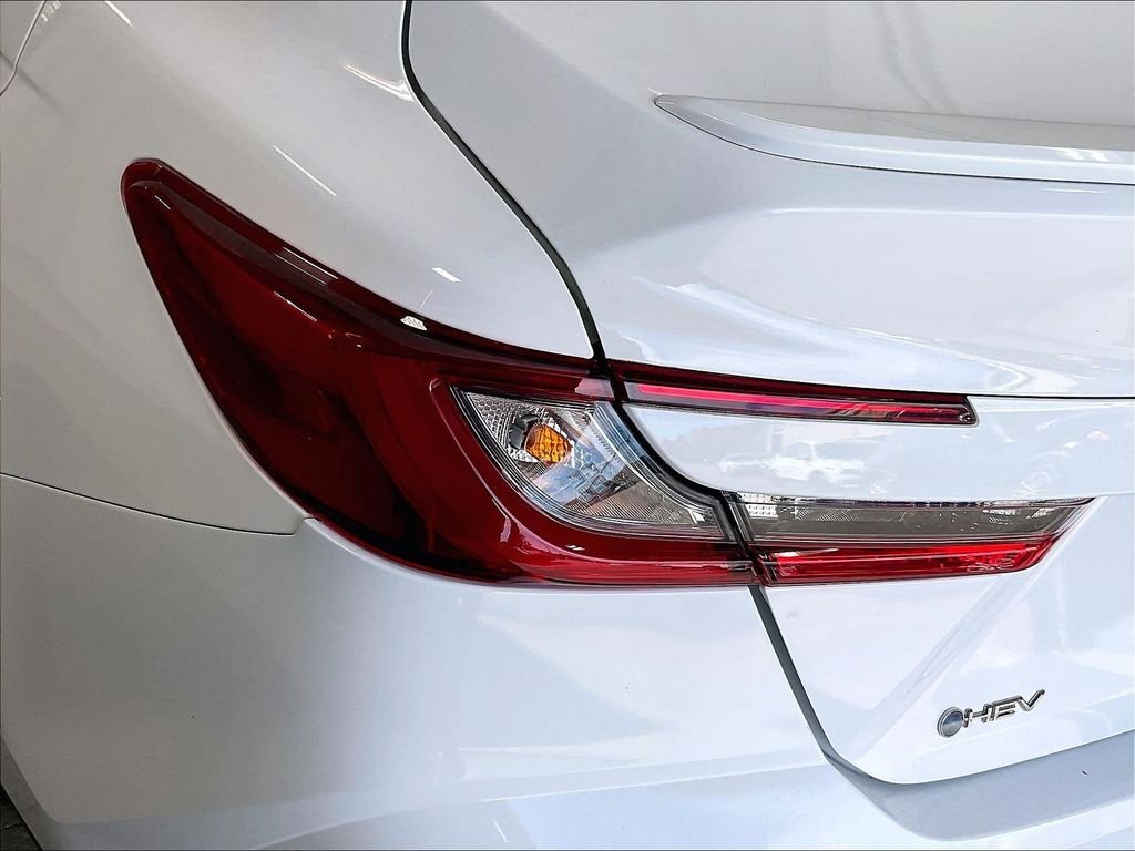 Used 2025 White Toyota SE image 33