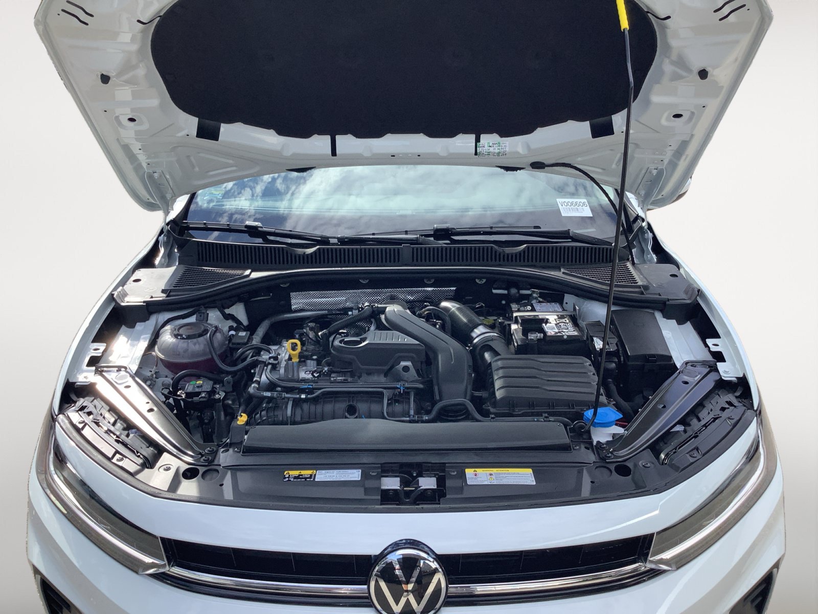 New 2026 PURE WHITE Volkswagen S image 12
