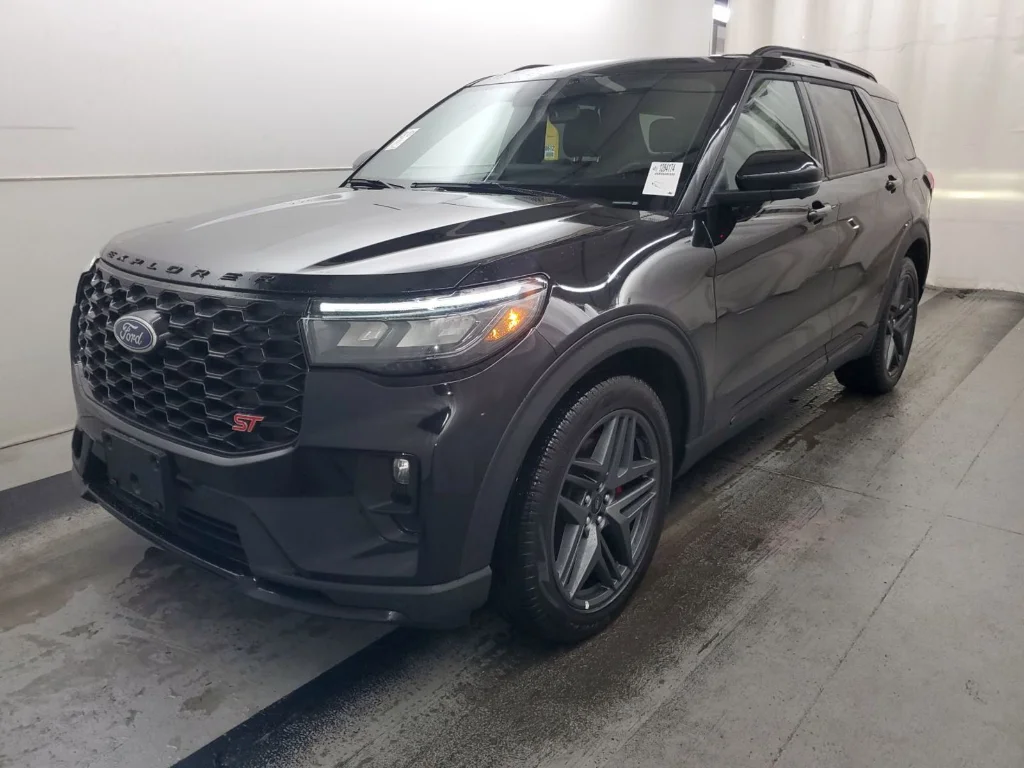 2025 Ford Explorer ST 4WD (PL535)'s photo