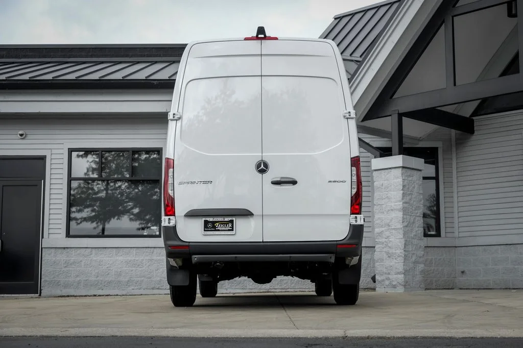 New 2026 Arctic White Mercedes-Benz Cargo 144 WB image 8