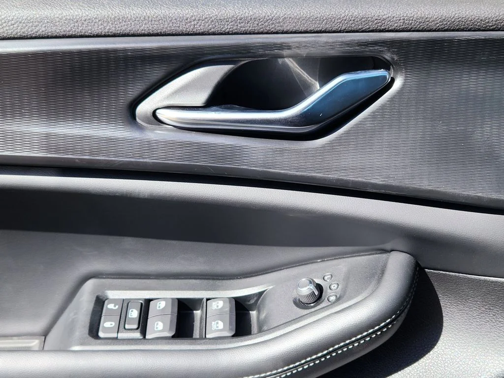 2025 Jeep Grand Cherokee L Altitude - Photo 20