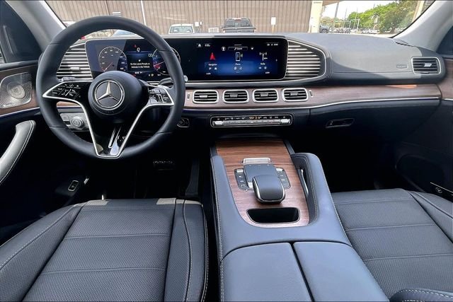 New 2026 MANUFAKTUR Alpine Grey Mercedes-Benz GLE 350 image 4
