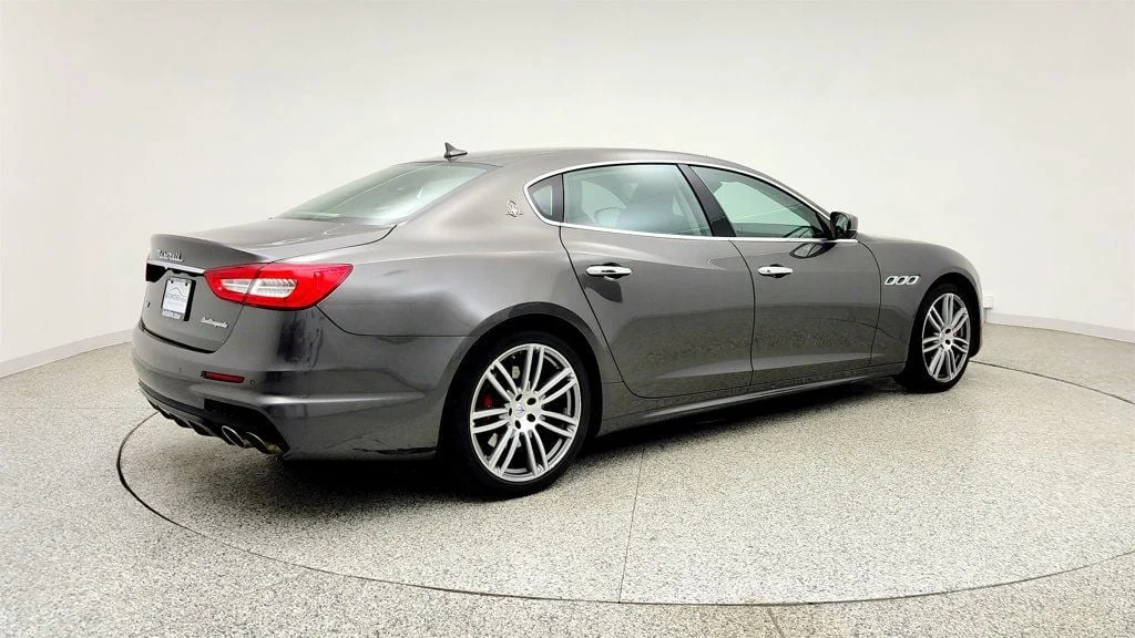 Used 2017 Grigio Maratea Metallescent Maserati S Q4 GranSport 3.0L Driver Assistance Pack+ & Cooled Front Seats image 5