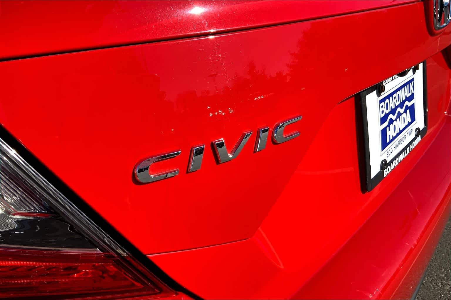 Used 2018 Rallye Red Honda EX image 32