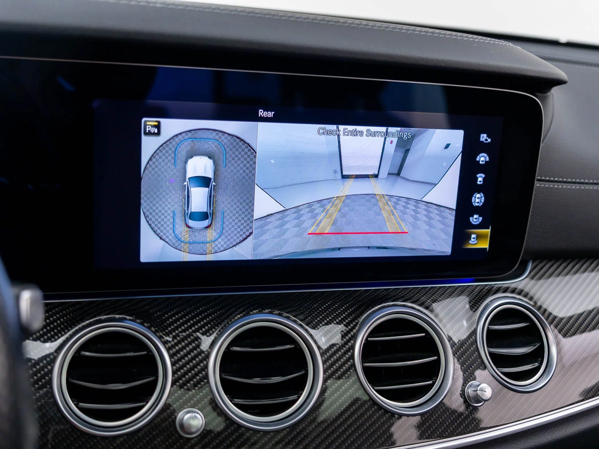 Used 2022  Mercedes-Benz E 53 AMG® image 33