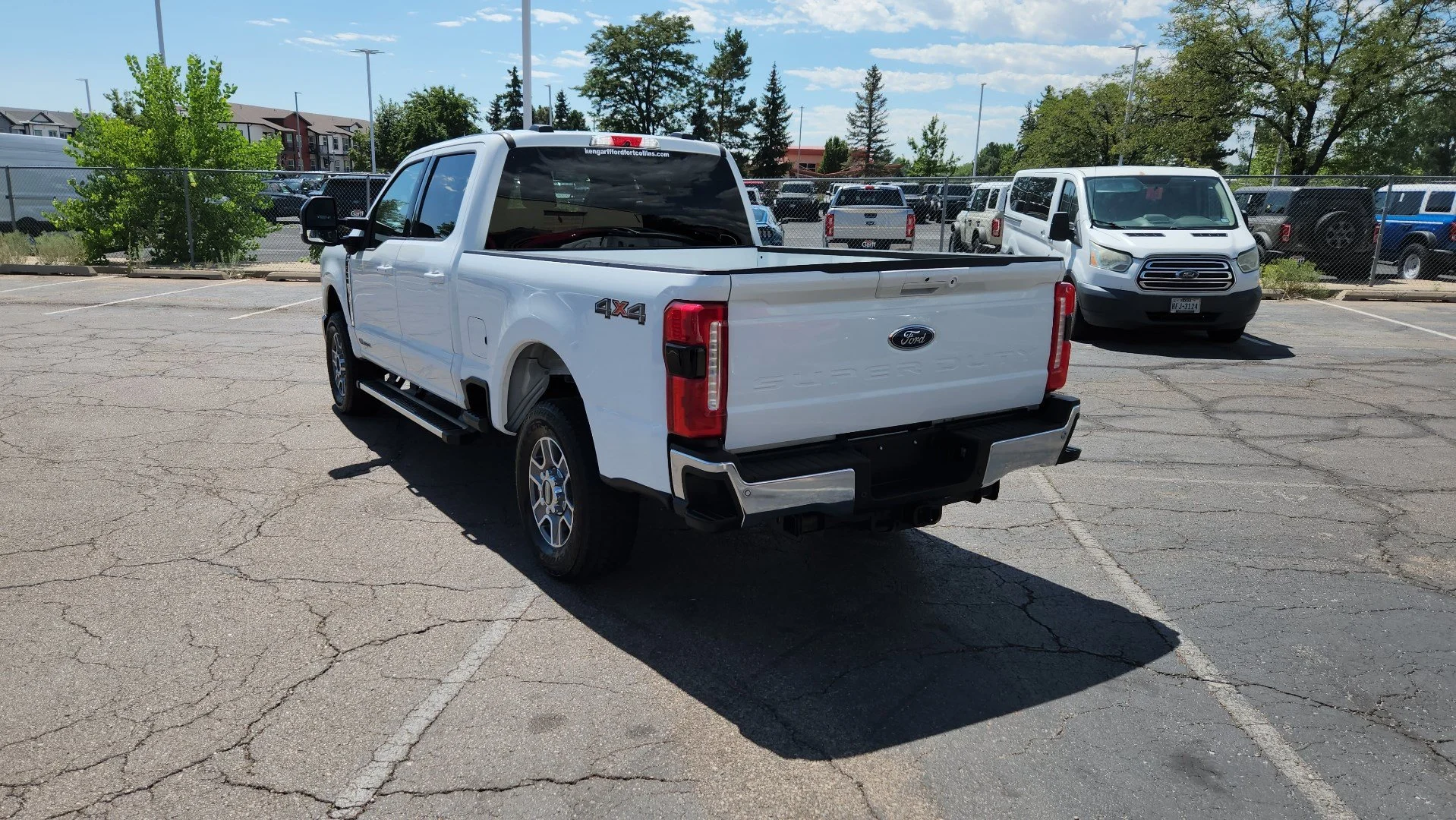 Certified Used 2025 Oxford White Ford LARIAT image 7