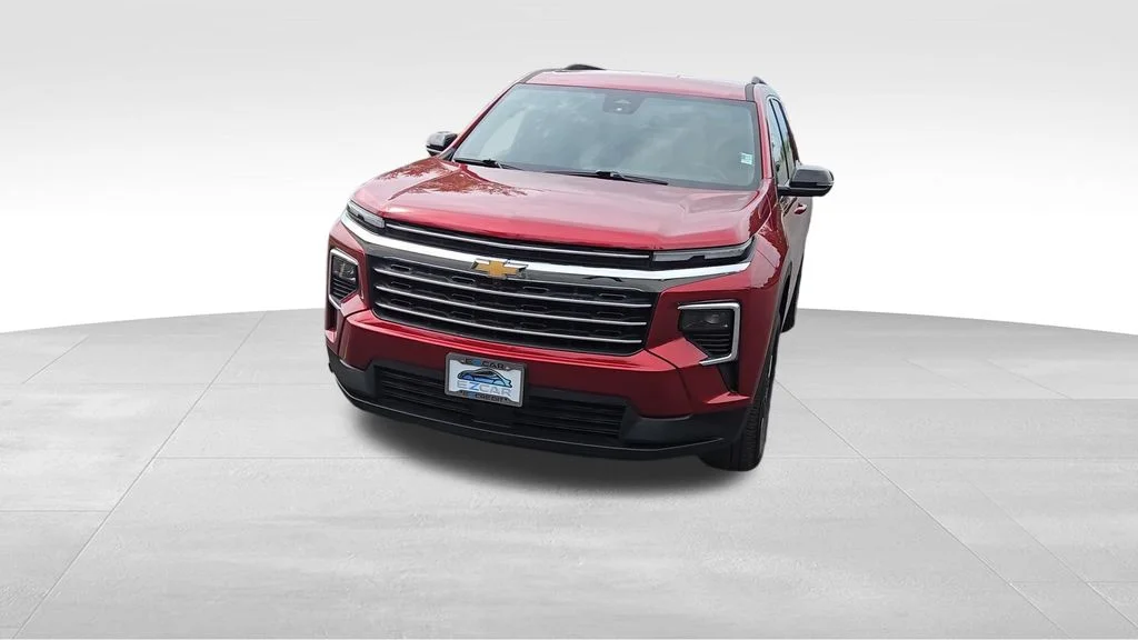 Used 2024 Red Chevrolet LT image 3
