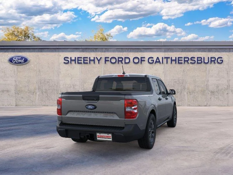 New 2026 Carbonized Gray Metallic Ford XLT image 8