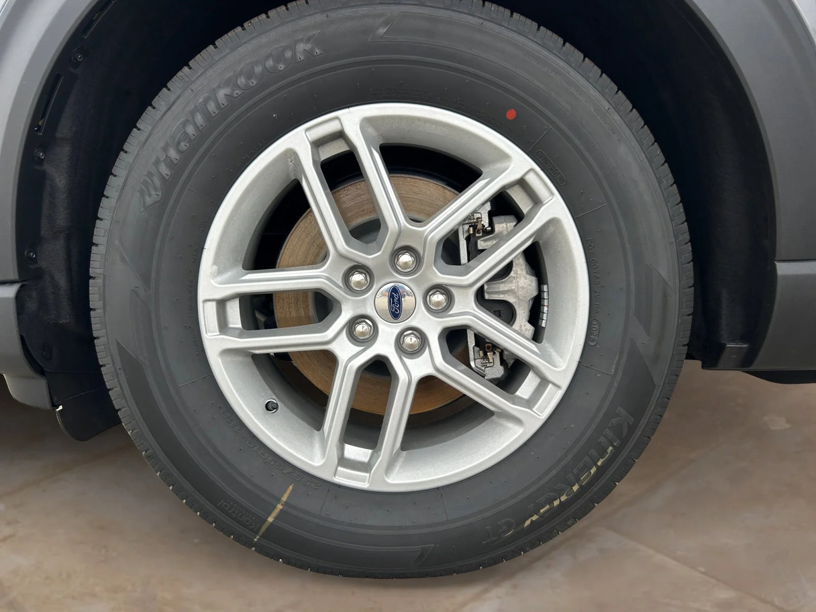 New 2026 Carbonized Gray Metallic Ford Active image 23