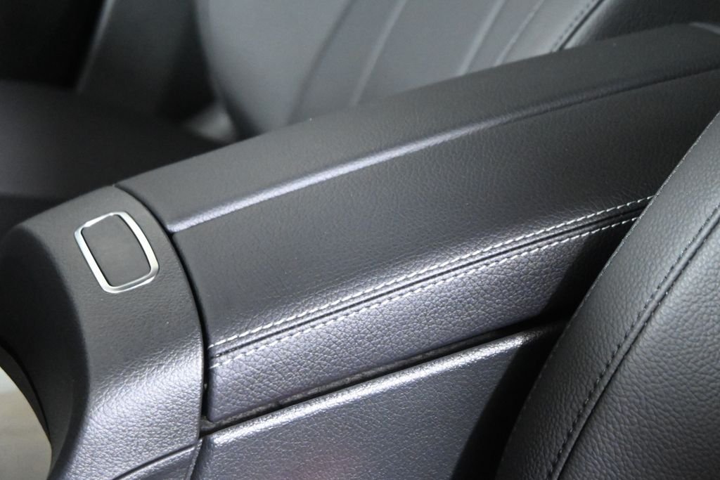Certified Used 2026 Night Black Mercedes-Benz GLB 250 image 25