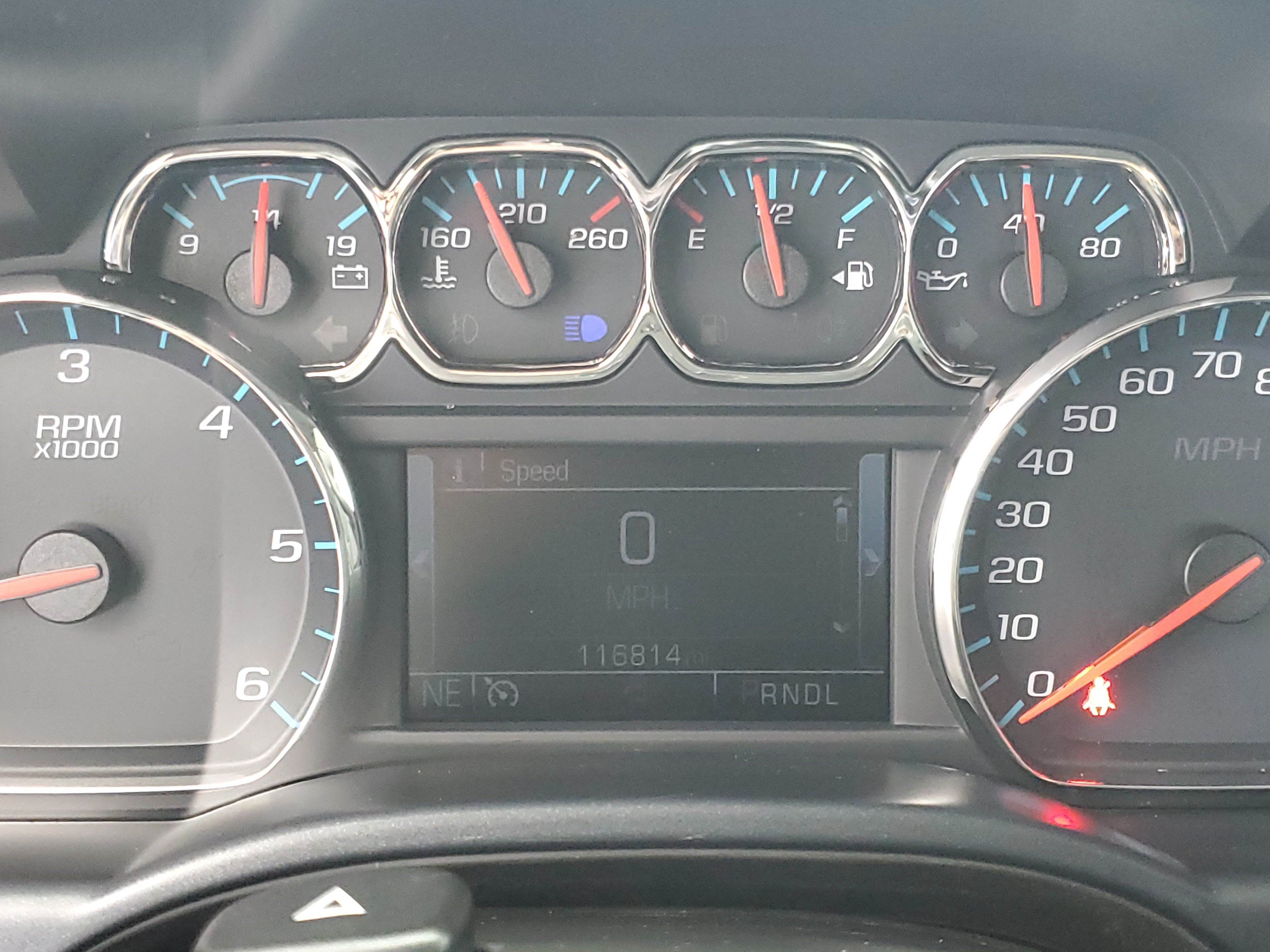 Used 2018 Quicksilver Metallic GMC SLT image 27